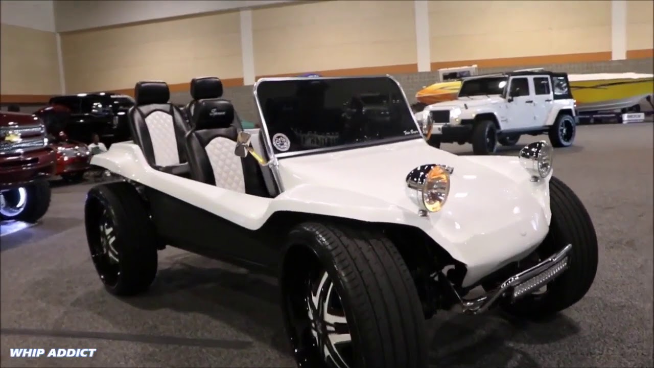 white dune buggy