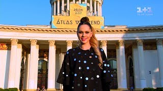 картинка: Юлия Санина - светский репортер на Atlas Weekend