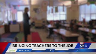 Indiana bill aims to recruit teachers from other careers