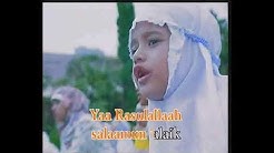 Haddad Alwi - Ya Robbi Bil Musthofa Yaa Rasulullah Salamun Alaik ft. Sulis  - Durasi: 4:04. 