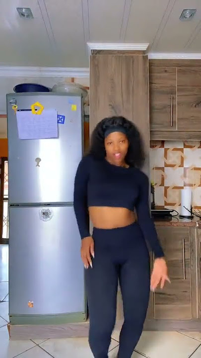 Amapiano Mooves 🔥 Uncle Waffles Locked Tune Challenge #bestamapiano2024 #amapiano #shorts #dance