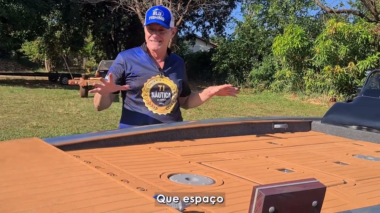 Lancha Pesca Black Bass Prime SS UAI Náutica navegando com Motor Yamaha F90