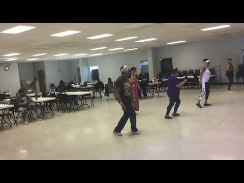 HER Something Keeps Pulling Me Back Line Dance - YouTube