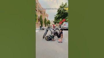 Thumbnail of "Smoothest Skating Move Ever?!". 😁😮‍💨 #skating #skatingshoes #trending #shorts