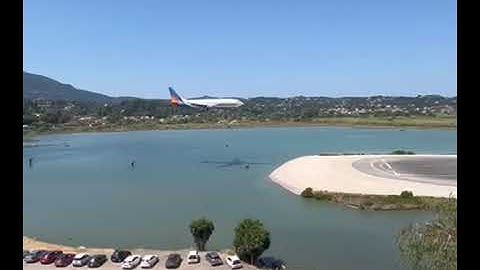 SkyExpress A320 lands at Corfu