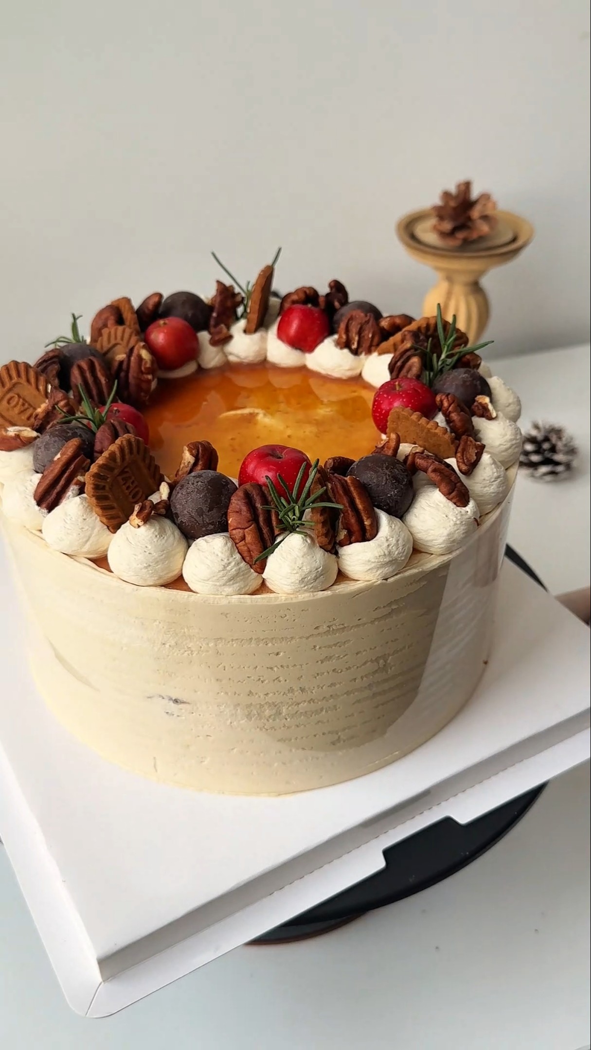 Immersive｜Making caramel latte cake Animal cream cake baker daily life Immersive cake making #shorts