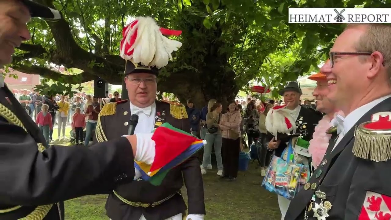 Vorparade zum Schützenfest in Erle 2025