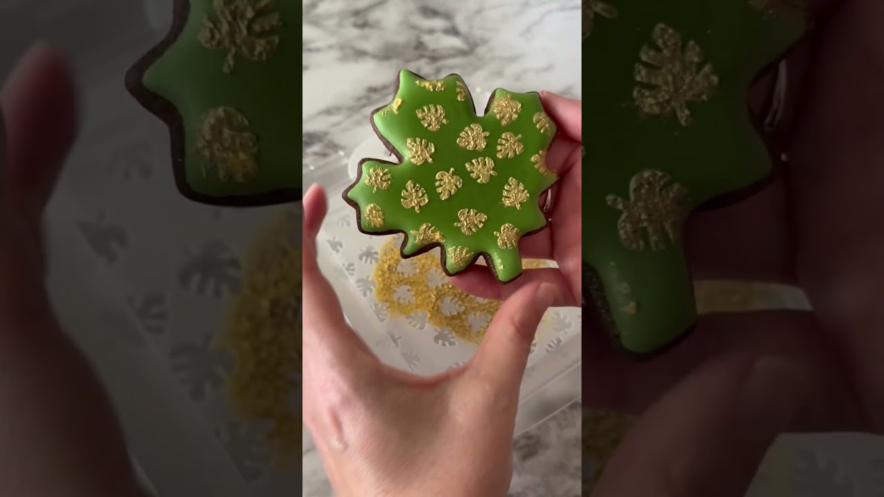 Cookie Stenciling Tip!