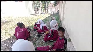 Kerja Bakti Kelas 6 SDN 2 Cabean, Kecamatan Cepu, Kabupaten Blora, Jawa Tengah