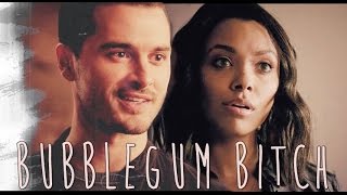Bonnie & Enzo Bubblegum 7X12