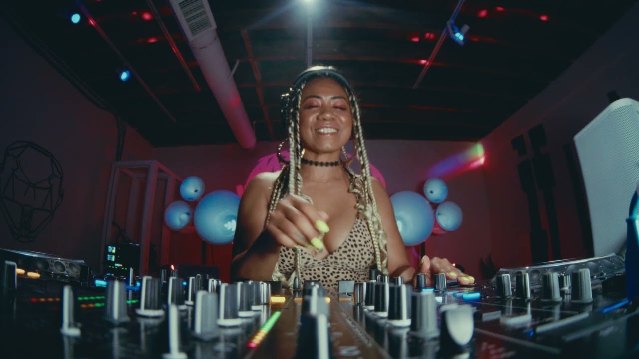 Global Club, Electro, Percussive Dance, Jersey Club | Anna Morgan DJ Set at Mixee Launch Party