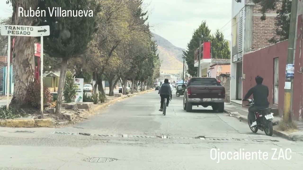 Un #paseo por Ave. #estebancastorena #ojocaliente #zacatecas 