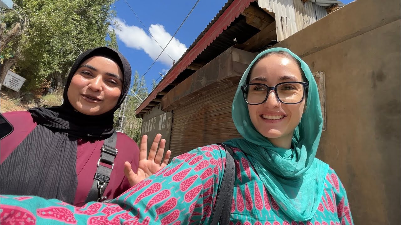 A day with my new friend 😘.     kargil market tour with hasina di  ♥️                   