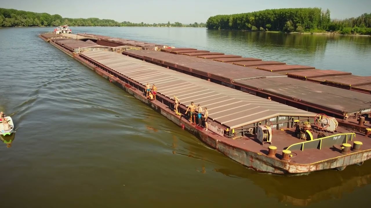 Hijacking barge | Danube | Čelarevo