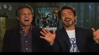 Mark Ruffalo and Robert Downey Jr. singing part of 