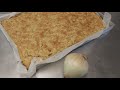 Низкокалорийный луковый пирог простой рецепт.Пирог с луком на кефире.Искусство кондитера.
