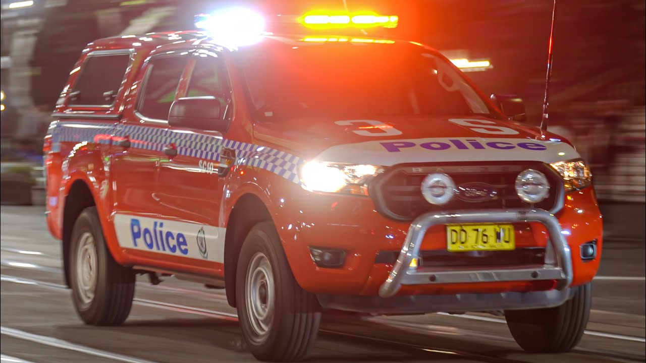 ⁴ᴷ *NSW’s ONLY RED POLICE CAR!* [NSWPF] SC10 responding URGENTLY with ...