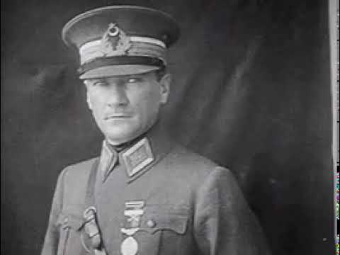 Mustafa Kemal Atatürk (gif)