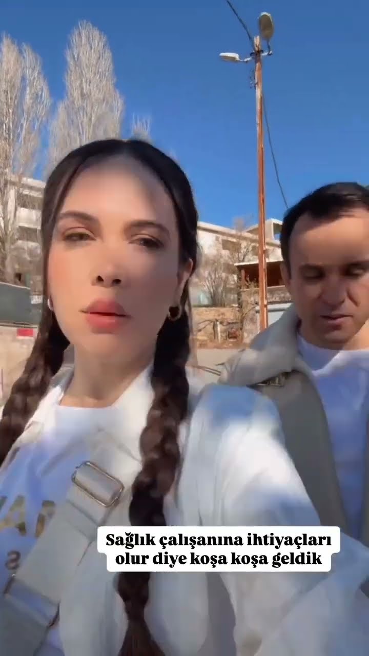 Sağlık çalışanına ihtiyaçları olur diye koşa koşa geldik ??