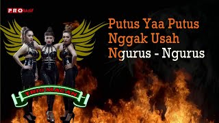 Trio Macan - Putus Ya Putus Video Lirik