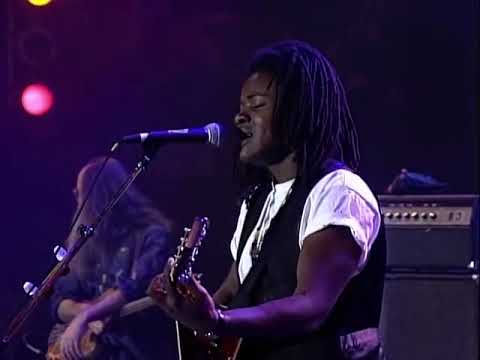 Tracy Chapman   Mountains O' Things