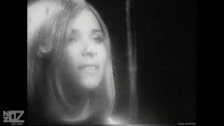 Video thumbnail of "Colleen Hewett - Superstar (1971)"