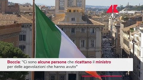 Boccia al contrattacco: "Sangiuliano è sotto ricatto"