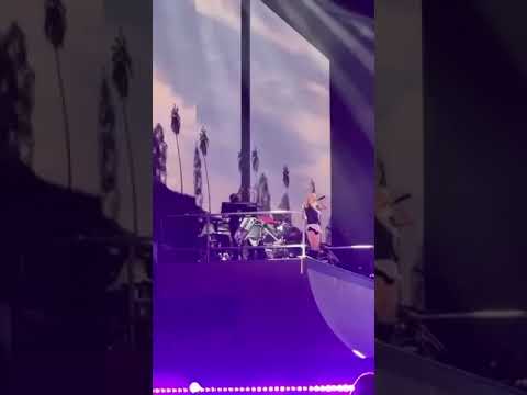 Drinks Or Coffee Blackpink Blink Numberone Rose Rosie Shorts Trending