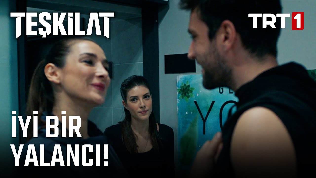 Flört Ederek Doktoru Oyalamaya Çalışıyor! - Teşkilat 37. Bölüm