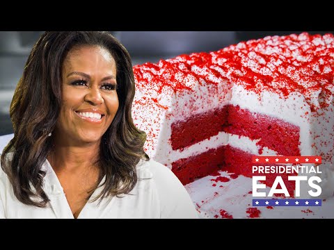 Former White House Chef Reveals Michelle Obama&rsquo;s Fave Cake & The First Lady&rsquo;s Most Inspiring Moments