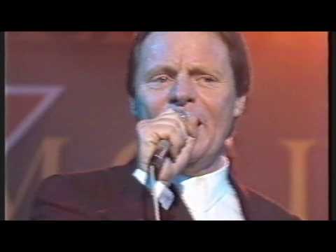 Video: Delbert Mcclinton Net Worth