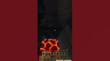 We can breath under water with the help of magma block ... #minecraftshorts #shorts