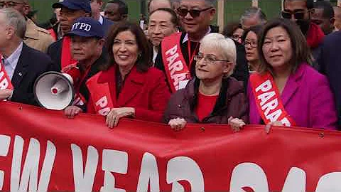 Governor Hochul Marches In Flushing Chinese Business Association’s Annual Lunar New Year Parade - DayDayNews