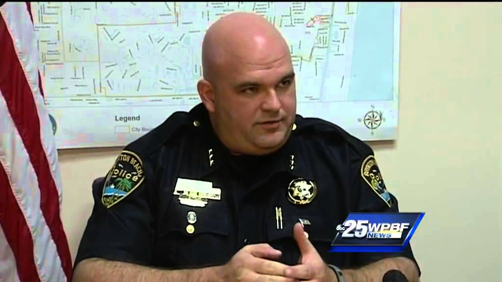 Interim police chief introduced in Boynton Beach - YouTube