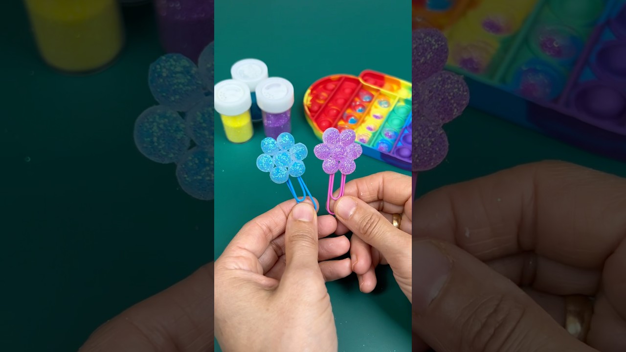 Making Flower Paper Clips with Silicone 