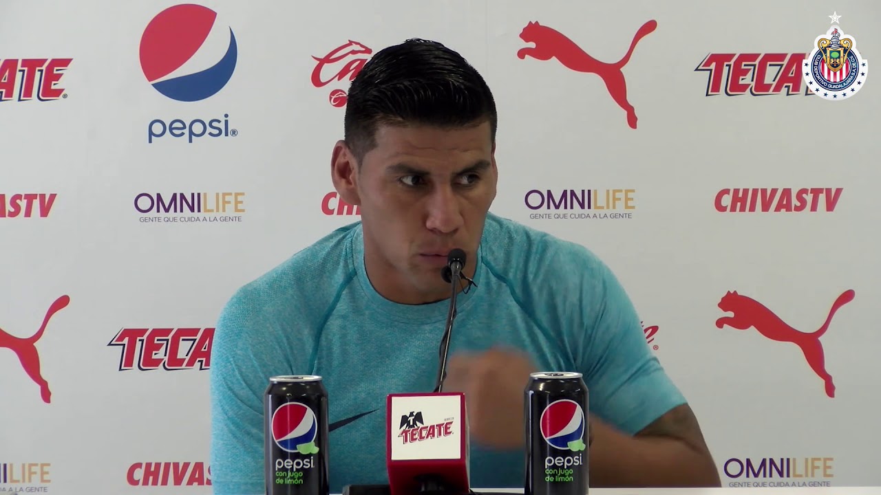 La conferencia: Carlos Salcido 17 de agosto chivas 18 años