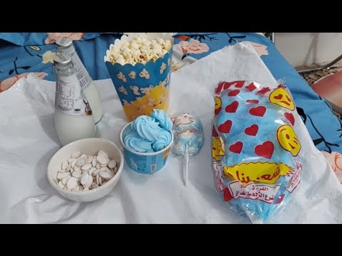 تحدي اعيش يوم كامل باللون الأبيض والسمائي فديو ممتع بالفعل