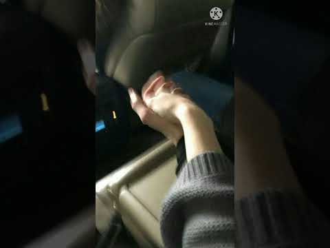 الكون دا في حاله في كفه وانتي حبيبتي في كفه تانيه