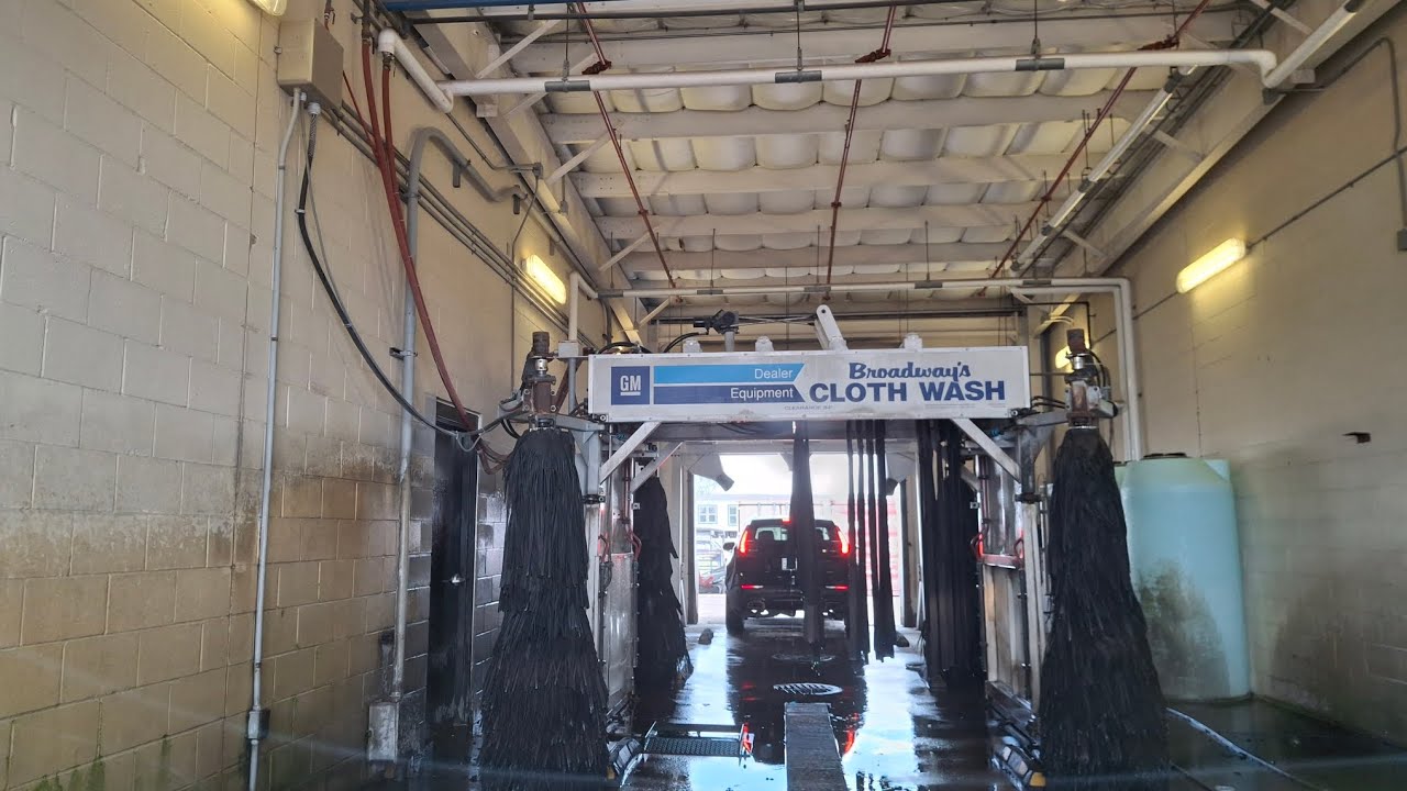 Broadway's All Cloth Car Wash At Richard Karr Buick GMC Cadillac In ...