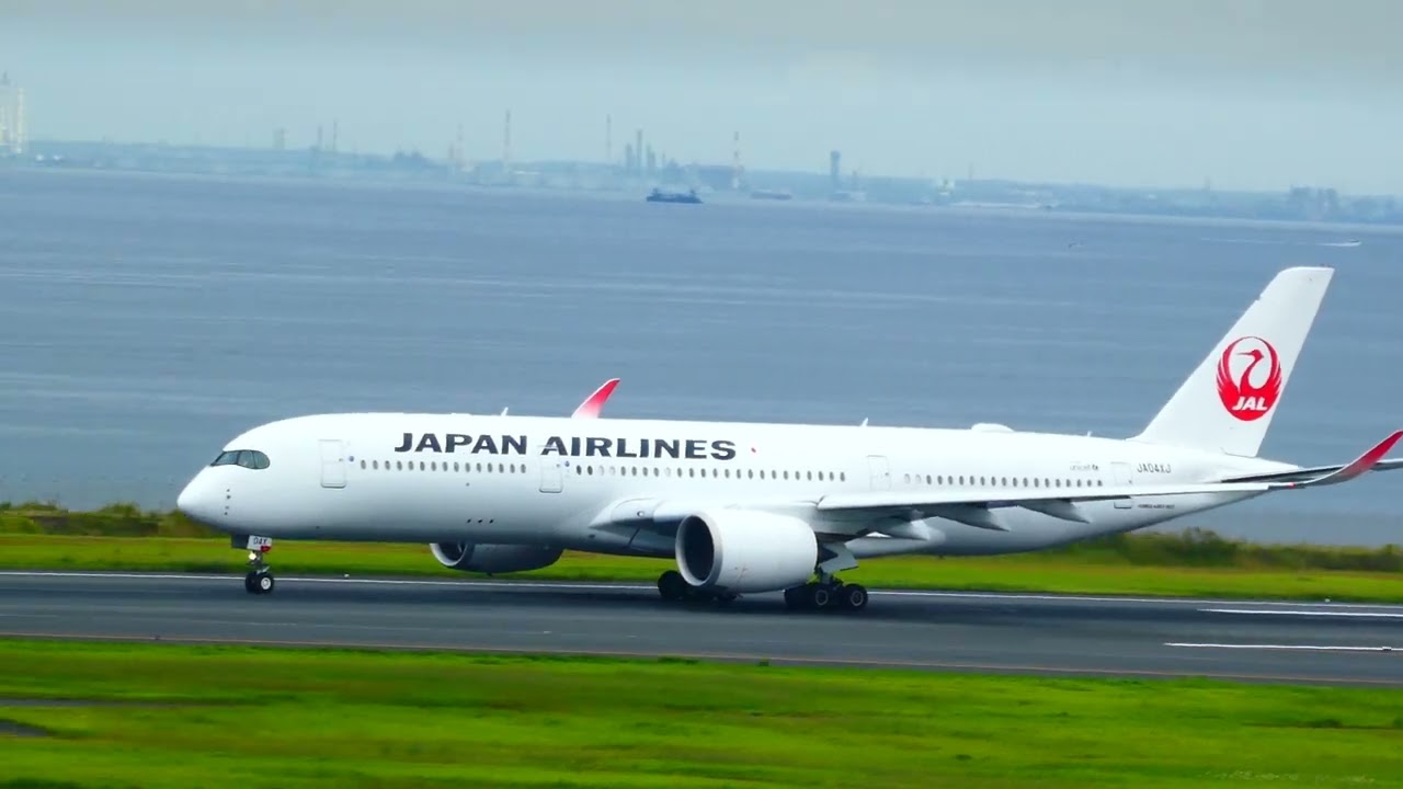 Aviation400 JAL A350-900 3機 Aviation400 JAL A350-900 3機 JAL、A350-1000 3号機就航 24年度に8