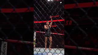 Cageside view of Grasso's KO! #mma #ufc #knockout