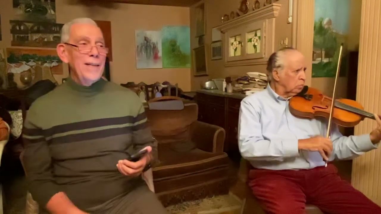 ( ياللي كان يشجيك انيني ) اللواء محمود معوض - صالون د خليل الديواني