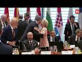 Fon der Lejen potrčala u zagrljaj Plenkoviću (VIDEO)