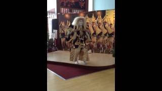 Japanese Kabuki Performance - lion dance. FRONT ROW