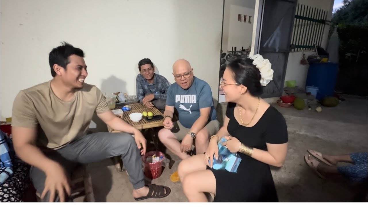 Qua Thăm Anh Minh Và Bác 6 - Dẫn Bác 6 Đi Dạo Phan Rang Ninh Thuận