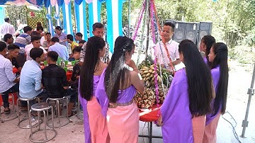 ហេតុតែស្រលាញ់ Het te srolanh-Trang Phục Kiểu Thái của mấy em quá Xinh - Nhạc Sống Khmer Trà Vinh