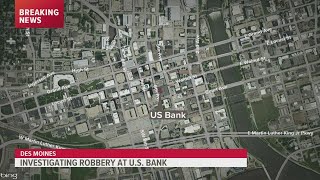 Police: Woman robbed downtown Des Moines bank, fled on foot with cash