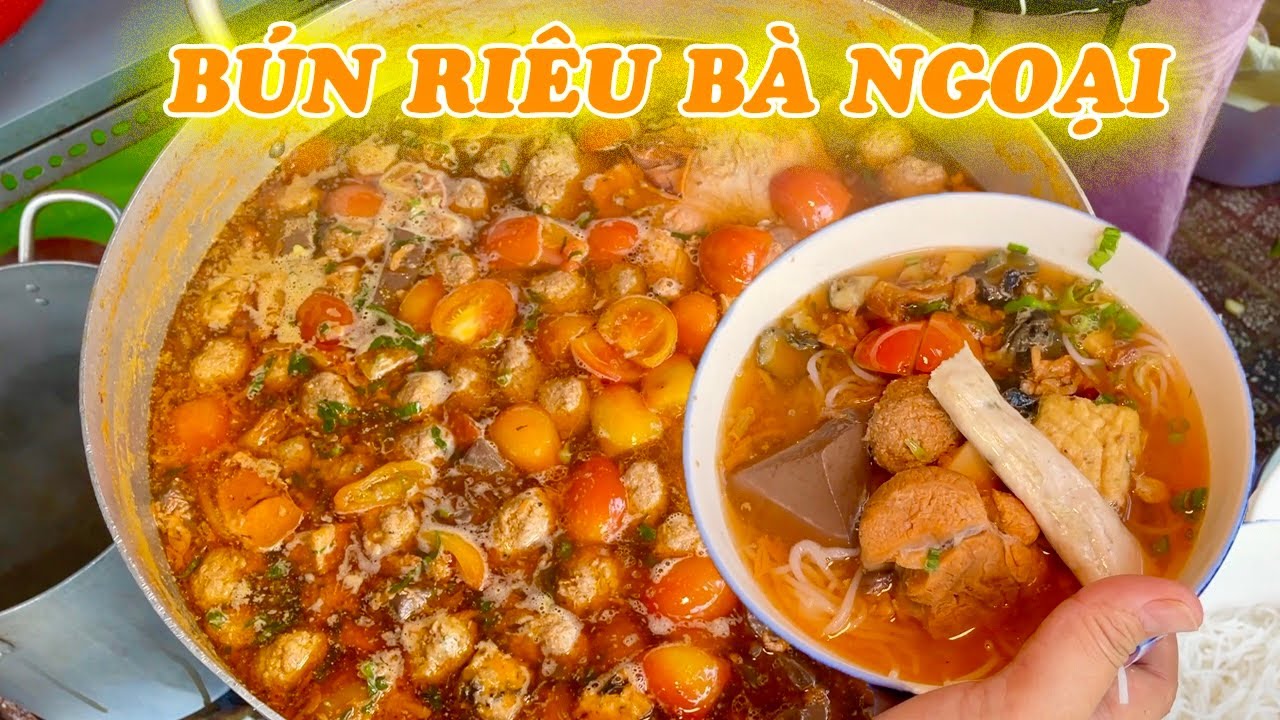 Xuất hiện bún riêu Bà Ngoại, cả gia đình 5 người làm không kịp bán - Vi ...
