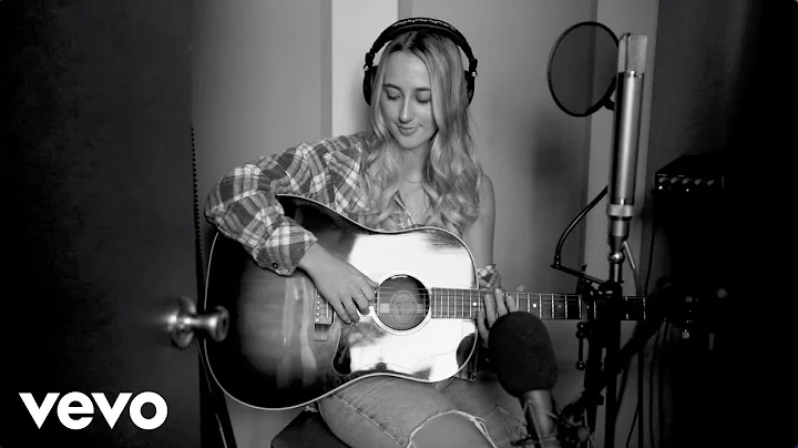 Ashley Cooke - it's been a year (Official Music Vi...