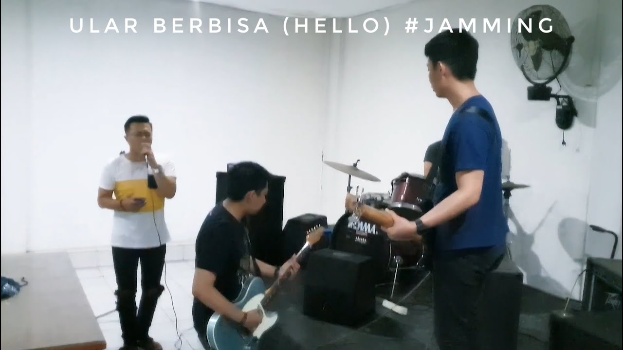 Nominal - Ular Berbisa (Hello Cover) #Jamming - YouTube